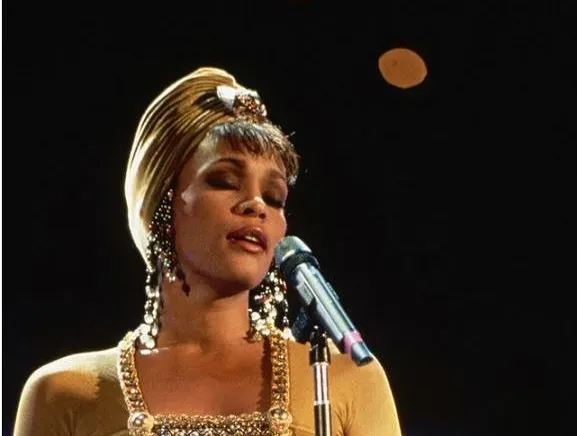Whitney Houston (Image Credits: Flickr)
