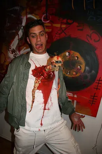 Alien's Chestburster: The Cast Had No Idea What Was Coming (Image Credits: By Nicemag, Lovebone Design, CC BY-SA 3.0)