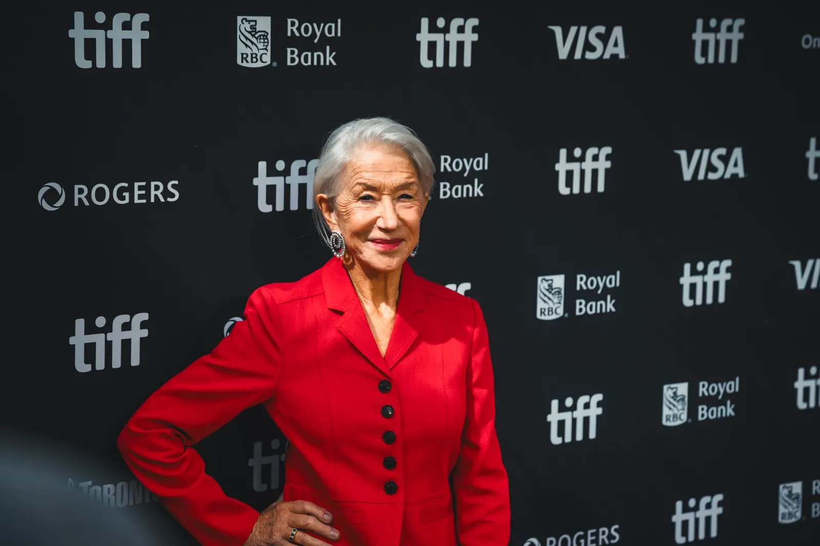 Queen Elizabeth II in The Queen: Helen Mirren (By Patrick.suechan, CC BY-SA 4.0)