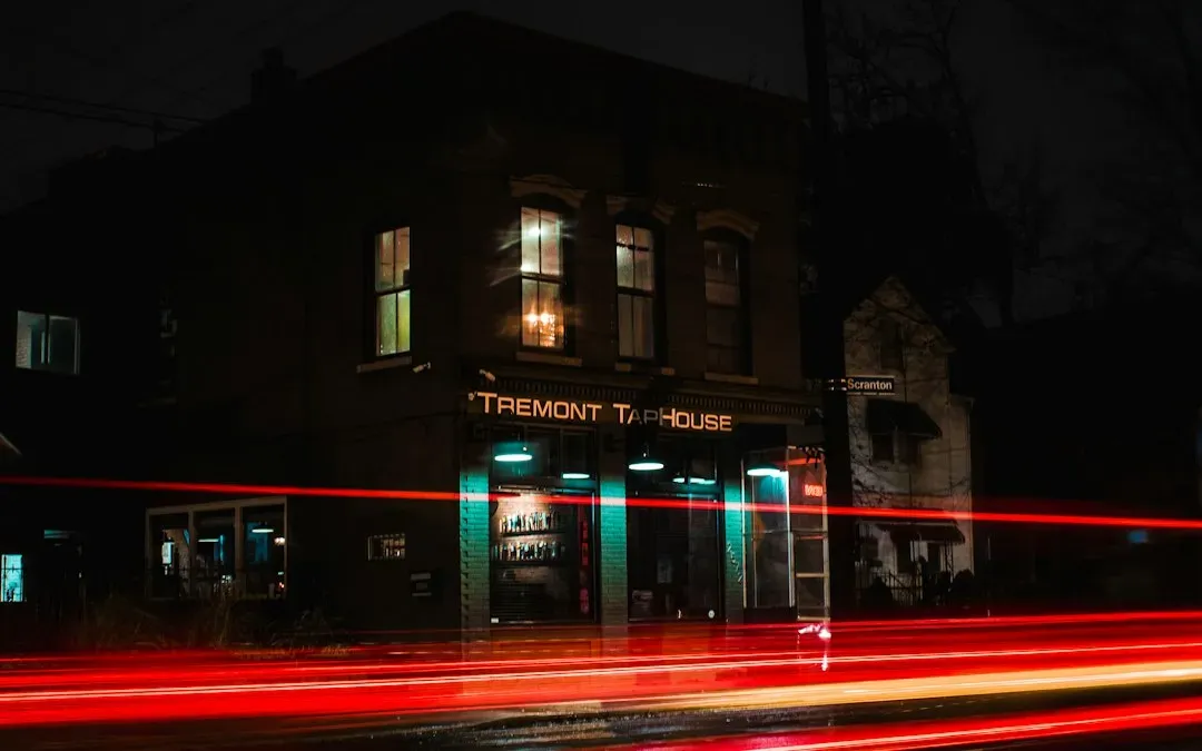 Last Night at the Telegraph Club by Malinda Lo (Image Credits: Unsplash)