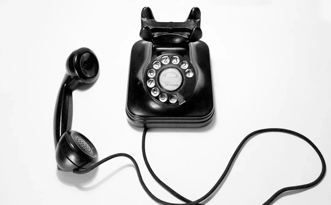 Phone Booth (2002) (Image Credits: Unsplash)