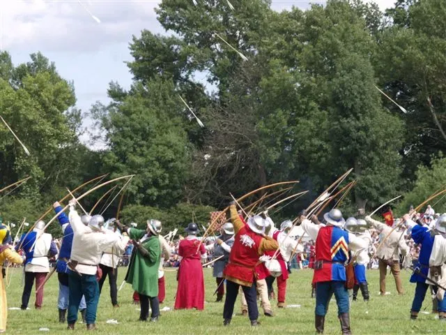 Provins Medieval Festival (Image Credits: Wikimedia)