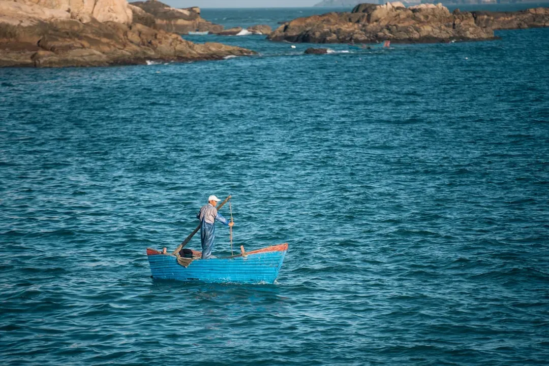 8. The Fisherman's Double Take - Caddyshack (1980) (Image Credits: Unsplash)