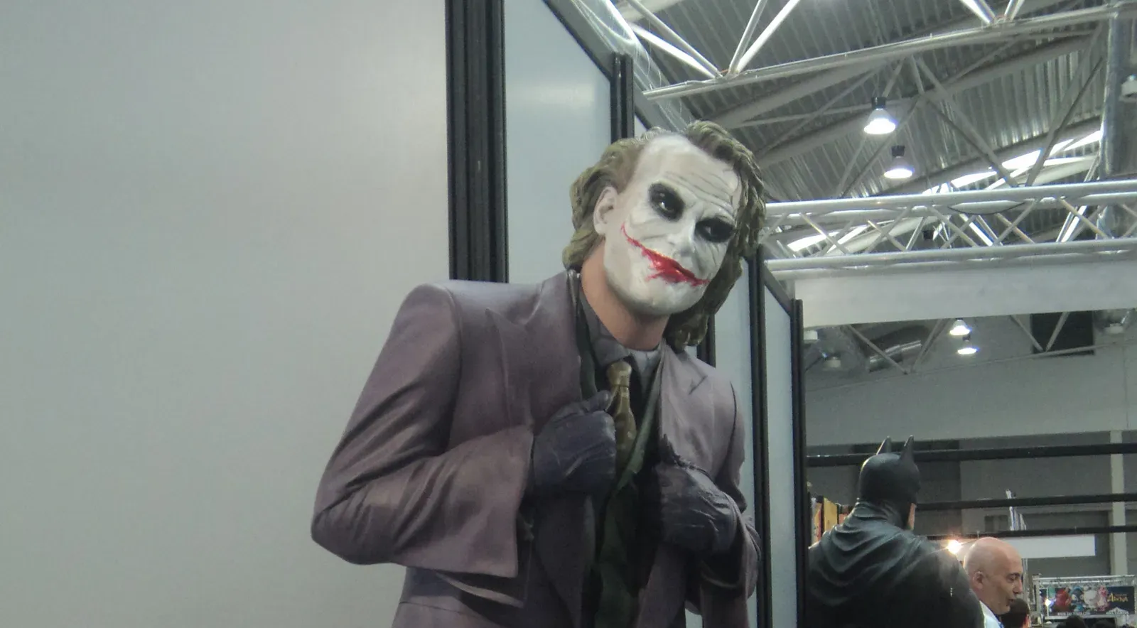 7. Heath Ledger's confused stare in The Dark Knight (Image Credits: Wikimedia)