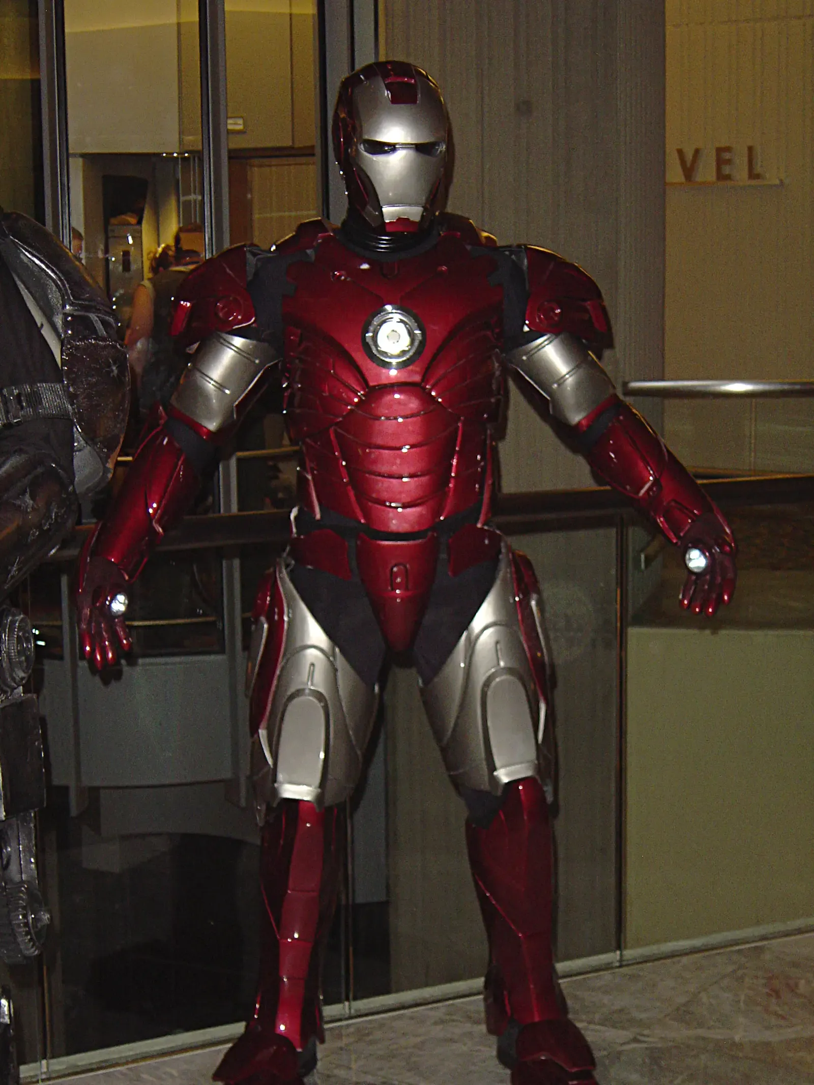 Tom Cruise Nearly Wore the Iron Man Suit Before Robert Downey Jr. (Image Credits: Wikimedia)