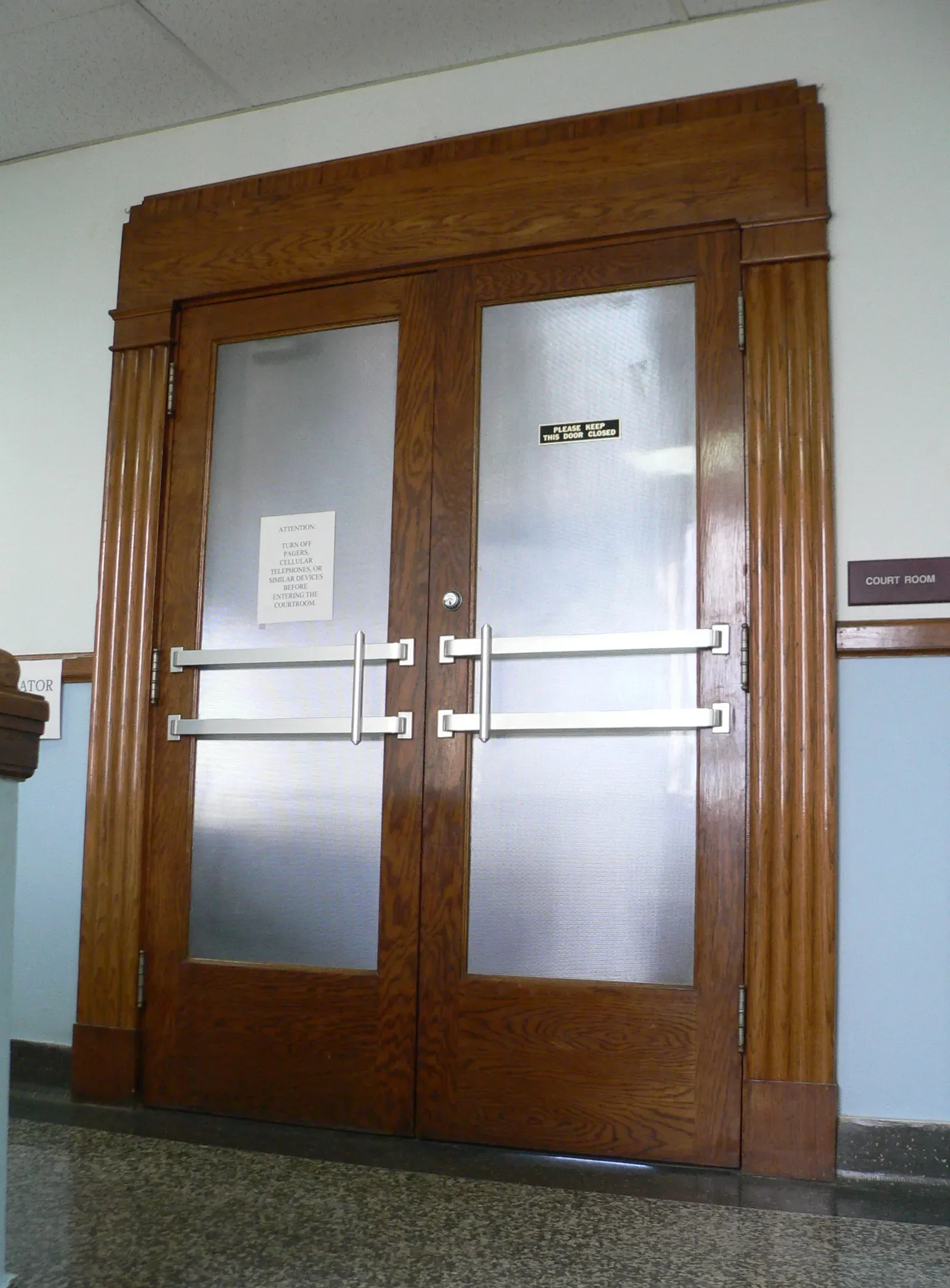 The Big Ruling: Family Court Doors Swing Open (Image Credits: Wikimedia)