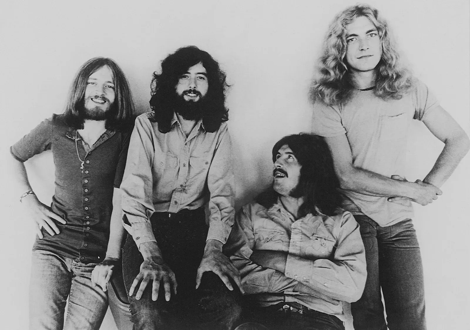 Led Zeppelin Hid Satanic Messages in Stairway to Heaven (Cash Box, September 11, 1971; cover page
https://www.ledzeppelin.com/photos/led-zeppelin/promo/1971-promo, Public domain)