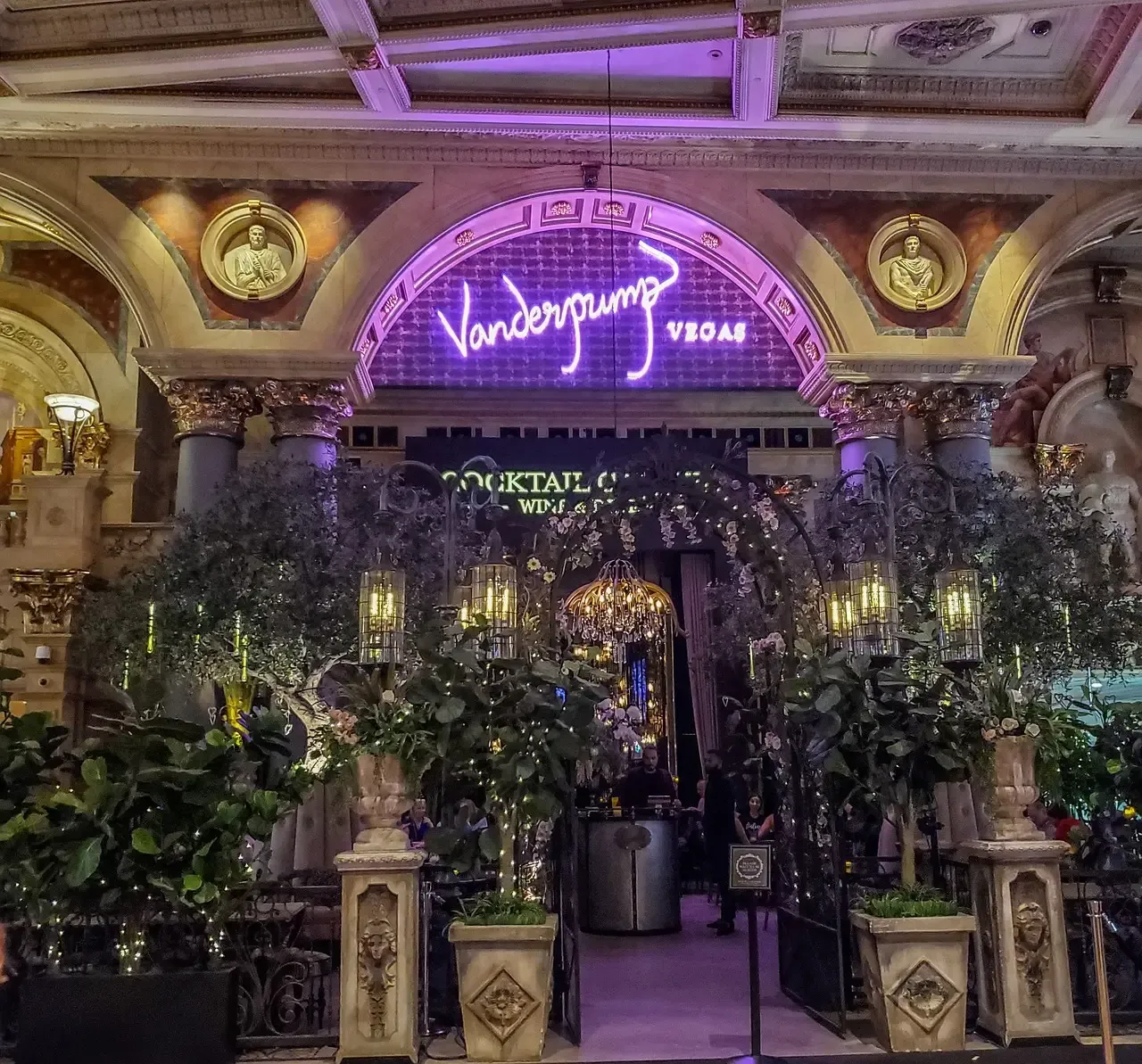 The Vanderpump Hotel: From Restaurateur to Hotelier (Image Credits: Pixabay)