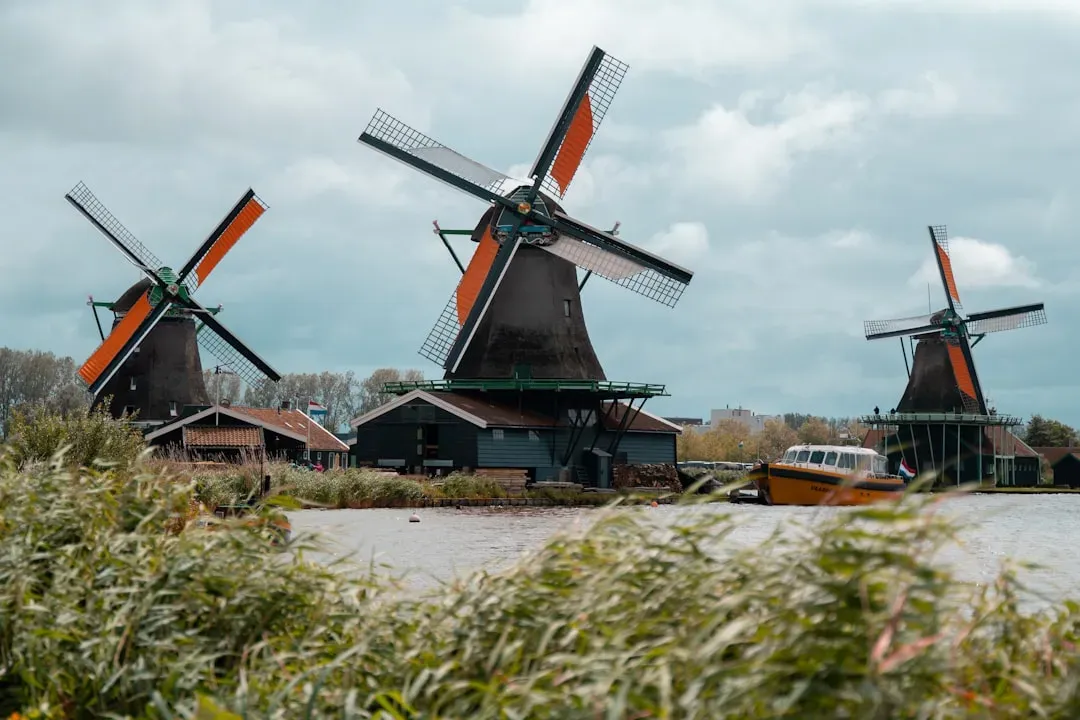 Zaanse Schans, Netherlands: A Tiny Village Fighting for Its Life (Image Credits: Unsplash)