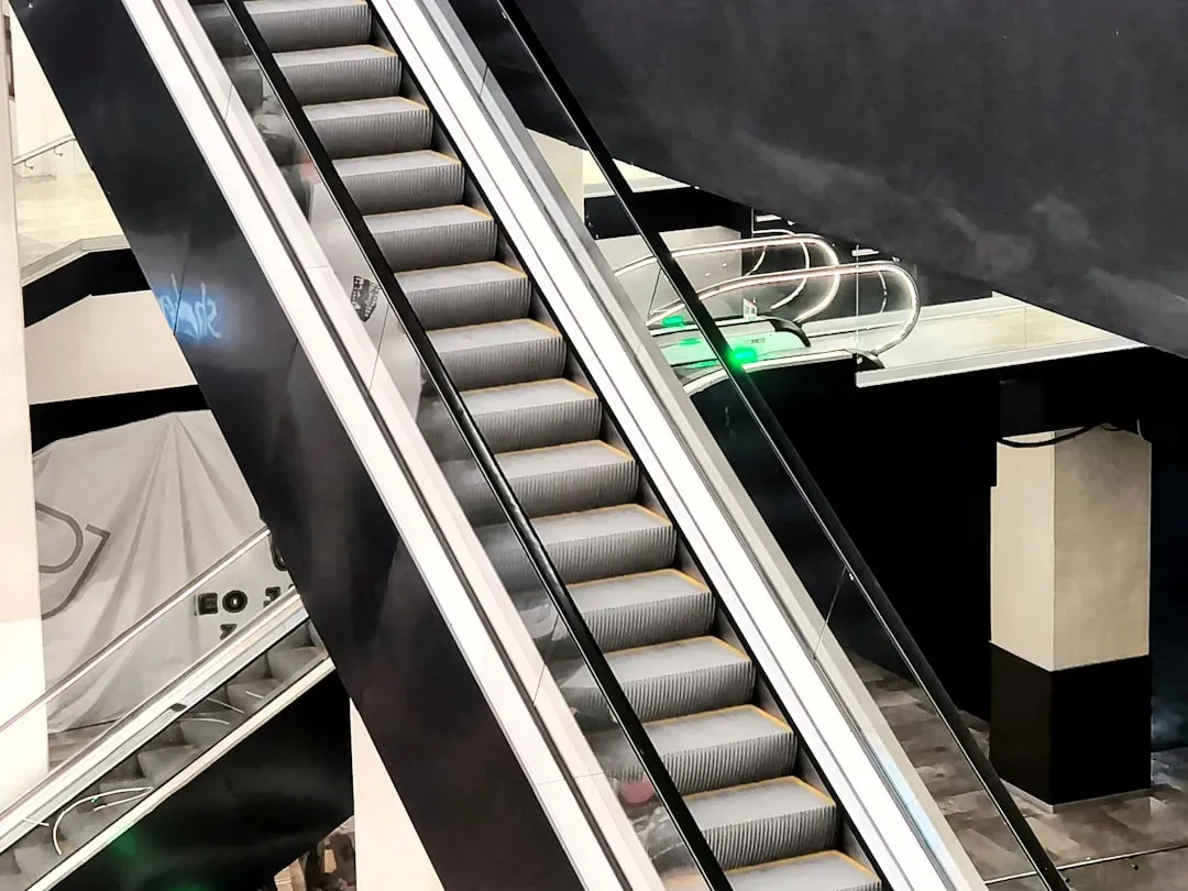 Robot Vacuums That Climb Stairs (Image Credits: Unsplash)