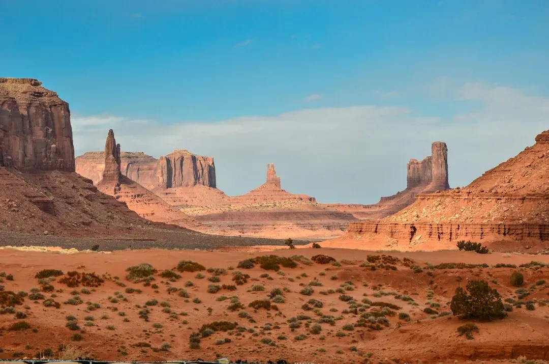 6. Monument Valley, Utah/Arizona – Forrest Gump and Countless Westerns (Image Credits: Unsplash)