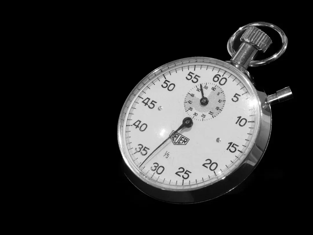 60 Minutes and that relentless stopwatch (Image Credits: Unsplash)