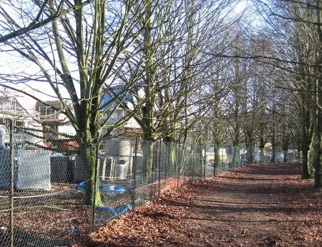 3. Rural Hospitals Are Closing at an Alarming Rate (Image Credits: Wikimedia)