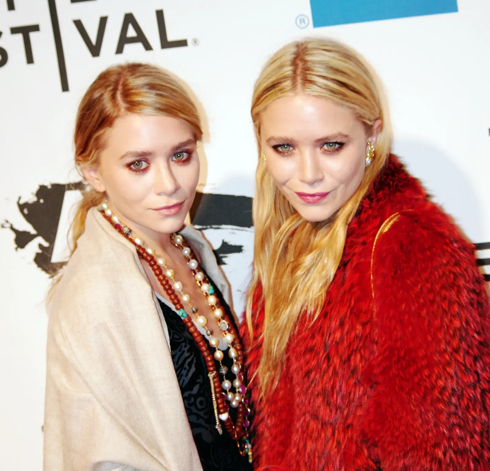 The Olsen Twins: Built an Empire at Six, Walked Away From It at Twenty (Image Credits: Wikimedia)