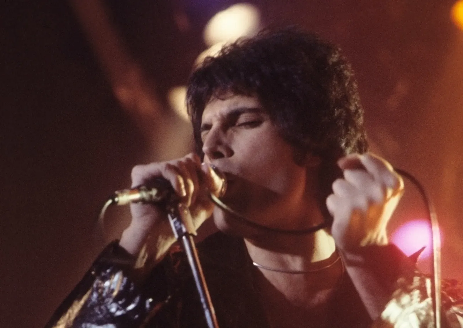 2. Bohemian Rhapsody Started Out as The Cowboy Song (Image Credits: Wikimedia)