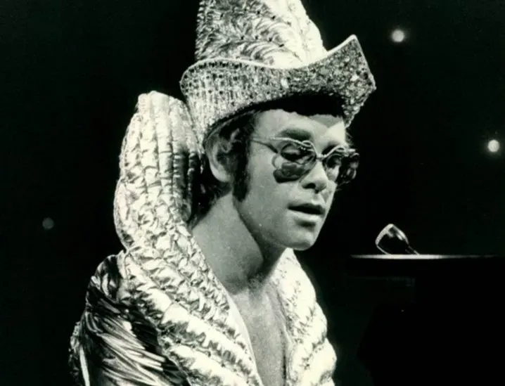 6. Elton John, "Tiny Dancer" (Image Credits: Wikimedia)