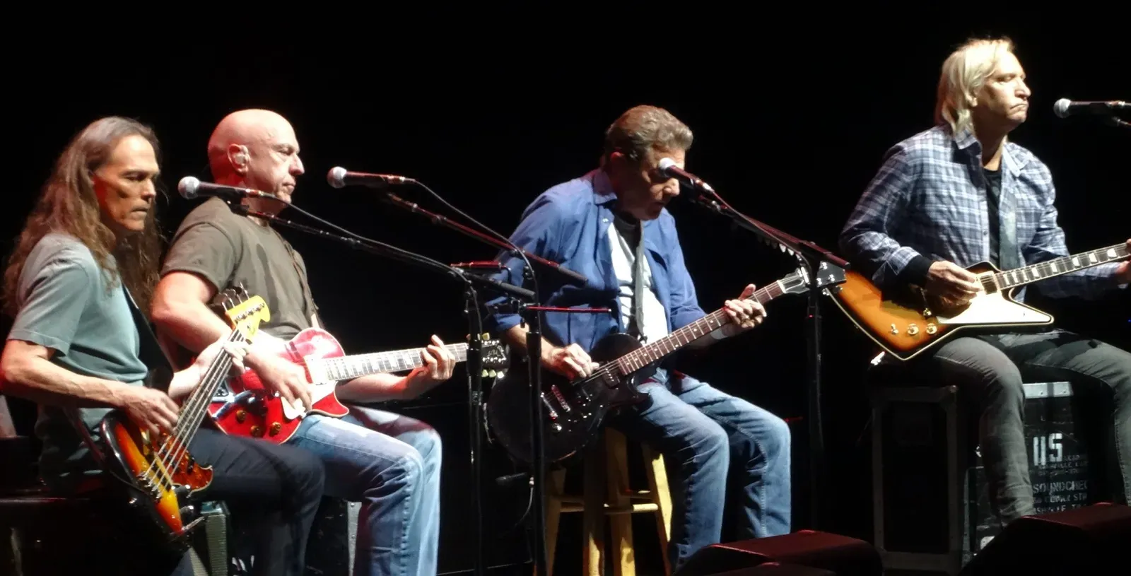 9. Eagles, "Hotel California" (Image Credits: Wikimedia)