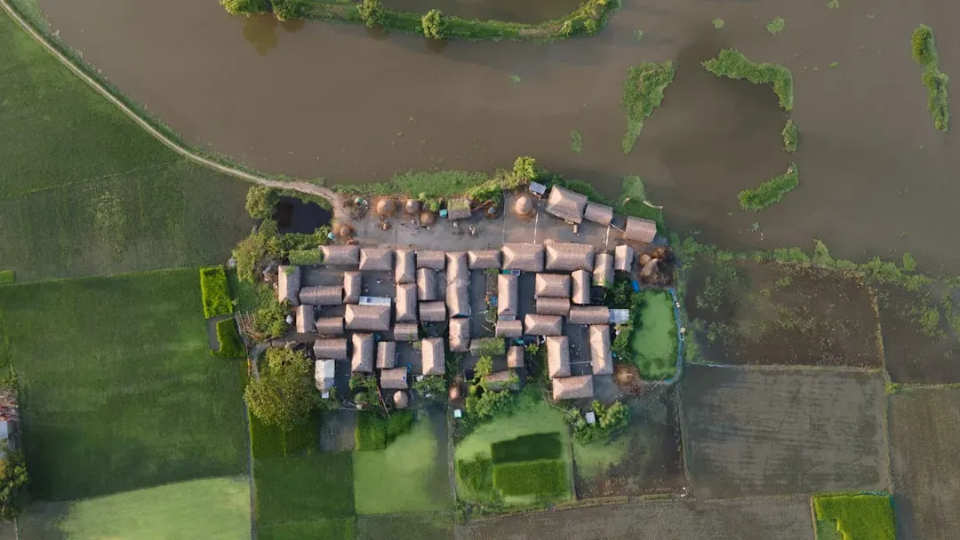 The Gap Between Flood Maps and Real Risk (Image Credits: Unsplash)