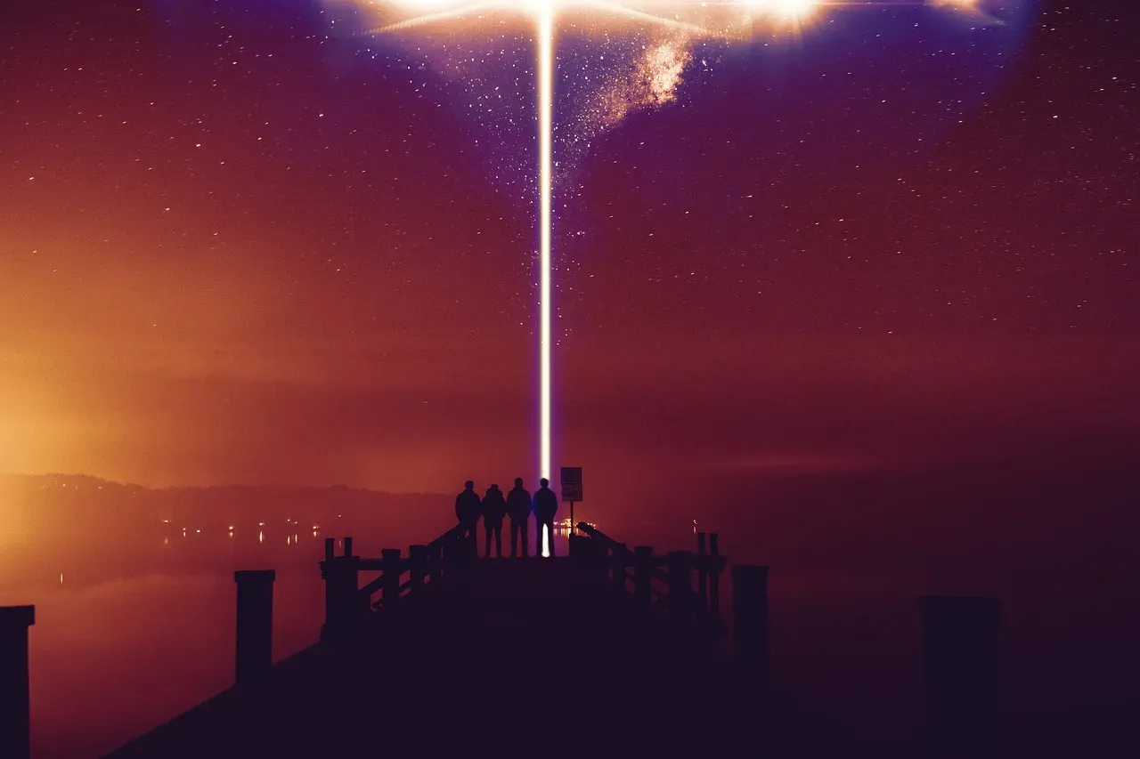 5. Arrival (2016) - Coordinates That Unlocked a Mystery (Image Credits: Pixabay)