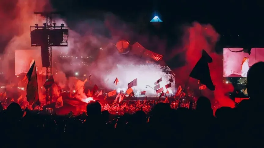 Glastonbury Festival: A World Food Market Hidden in a Field (Image Credits: Unsplash)