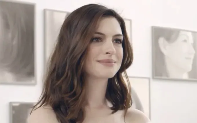 3. Anne Hathaway – Silver Linings Playbook (2012) (Image Credits: Wikimedia)