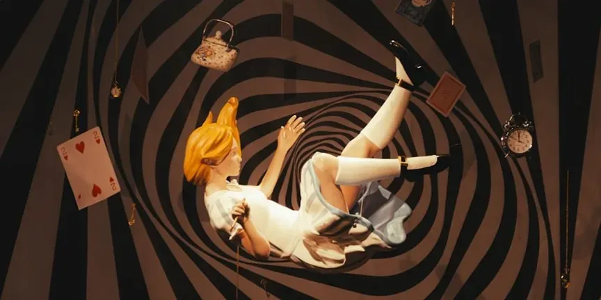 7. Sharp Objects (2018) - Style as Substance (Image Credits: Unsplash)