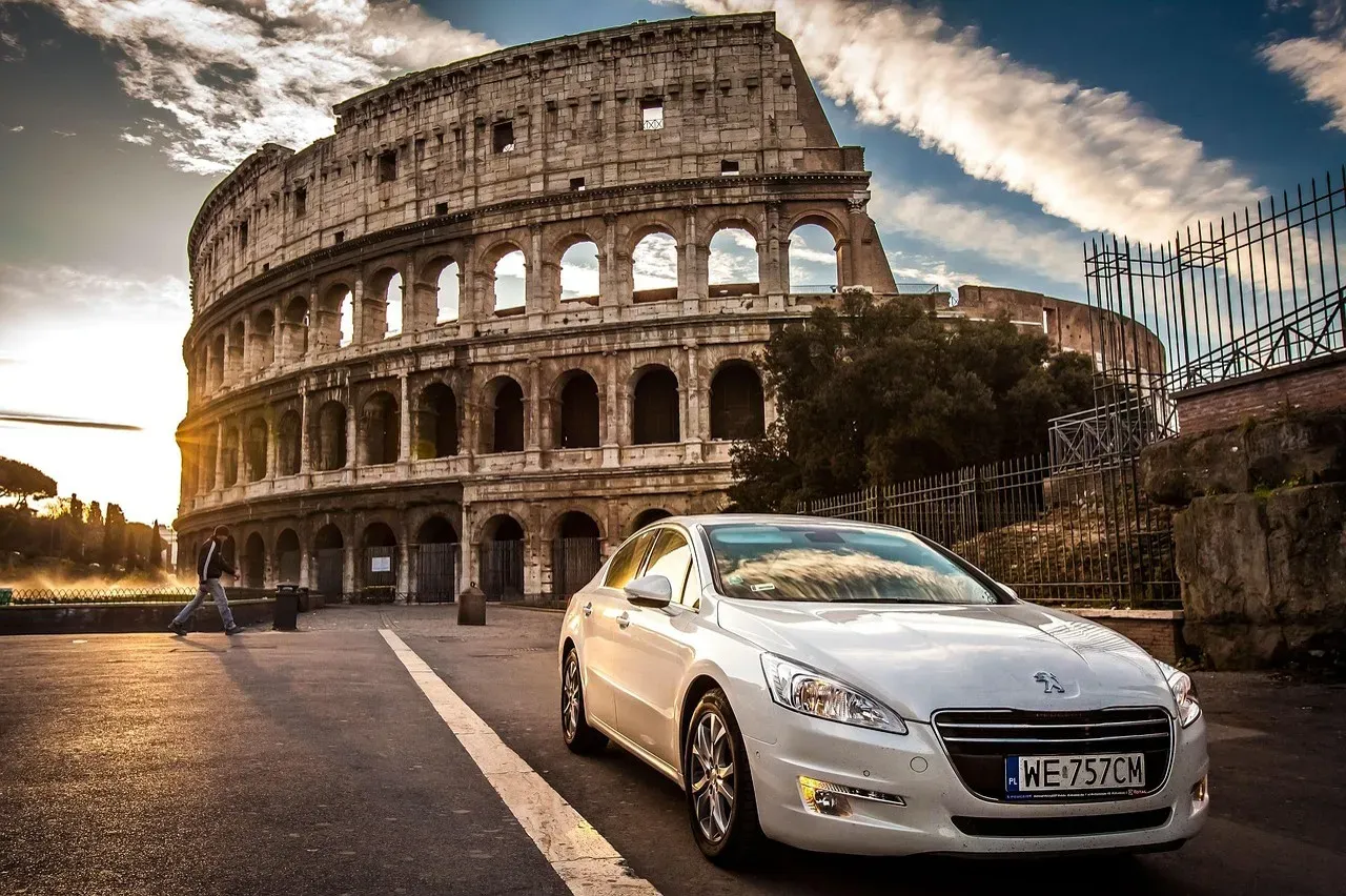 The Rome Car Chase - Spectre (2015) (Image Credits: Pixabay)