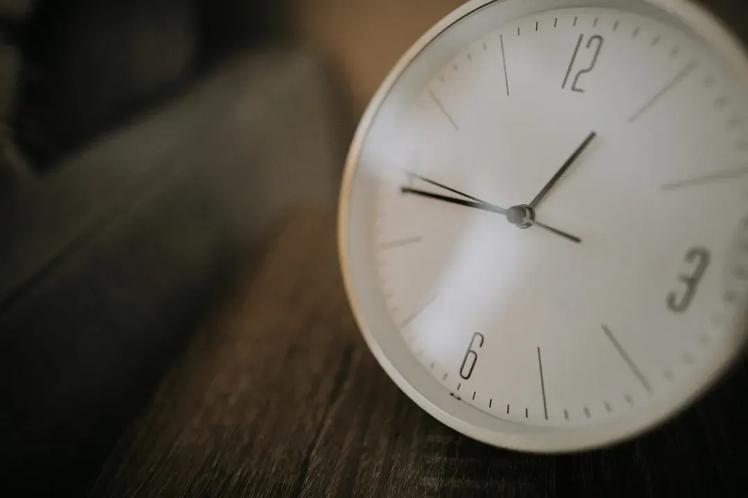 The Origins of the 50-Minute Session (Image Credits: Unsplash)