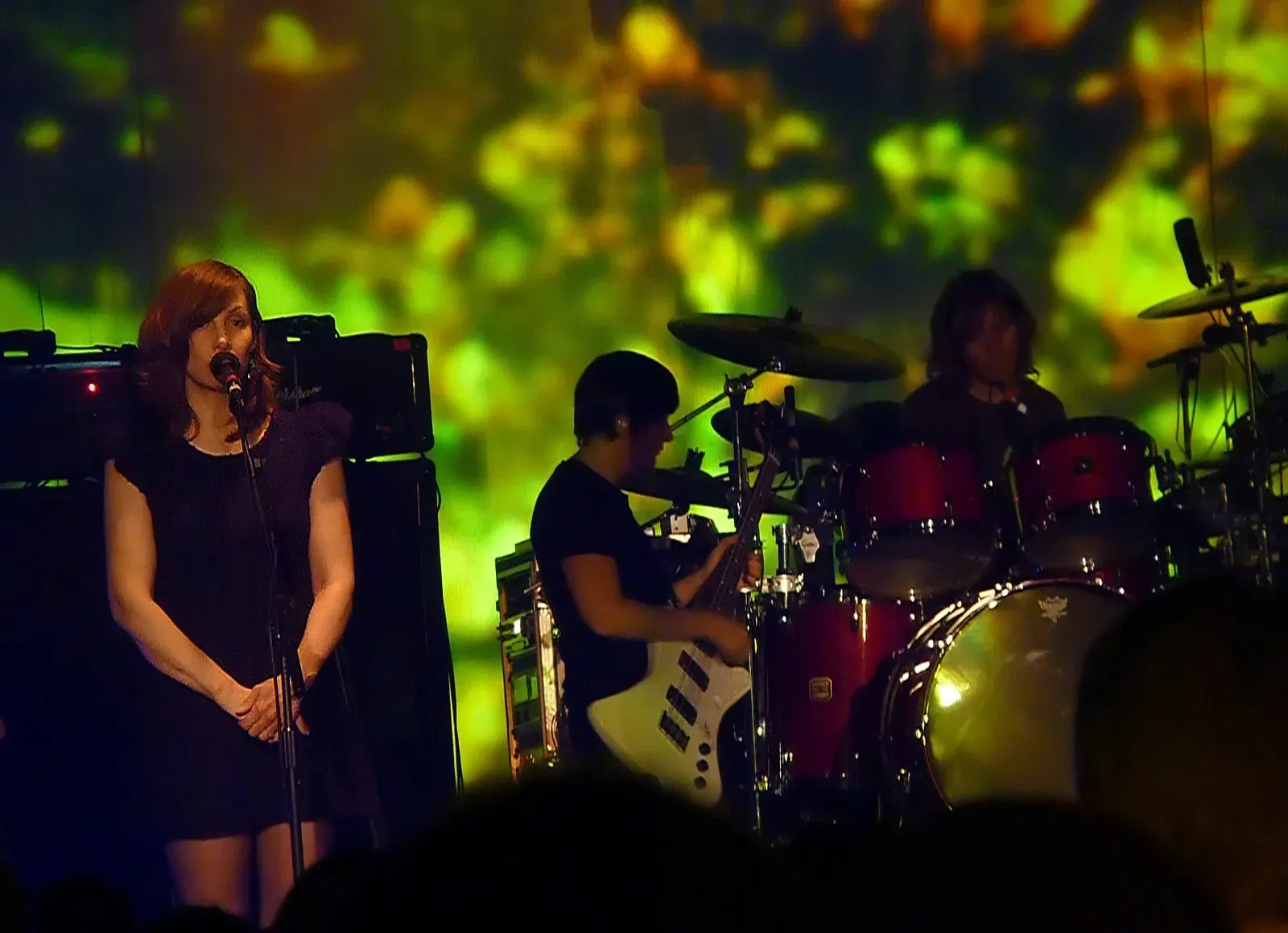 My Bloody Valentine – Loveless (1991) (Image Credits: Wikimedia)