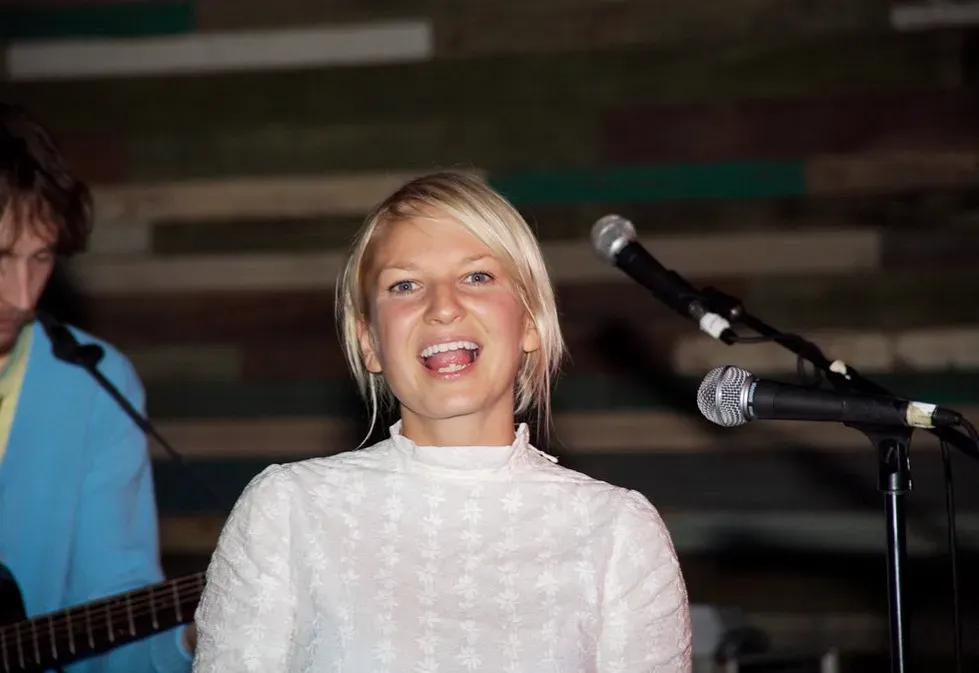 Sia: Writing Hits for Others While Building Her Own Voice (Image Credits: Flickr)