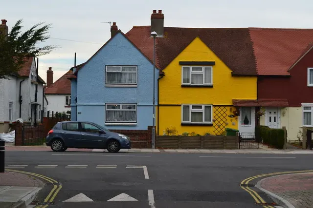 Henderson Offers a Suburban Escape With More Affordable Living (Image Credits: Wikimedia)