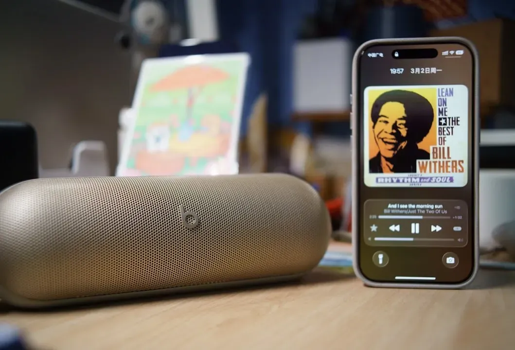 Bill Withers: The Man Who Was Already Happy (Image Credits: Unsplash)