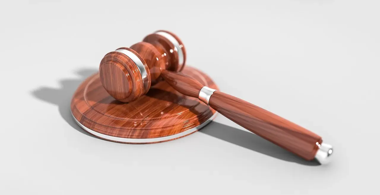 Prices at Auction Tell a Story Most Sellers Underestimate (Image Credits: Pixabay)