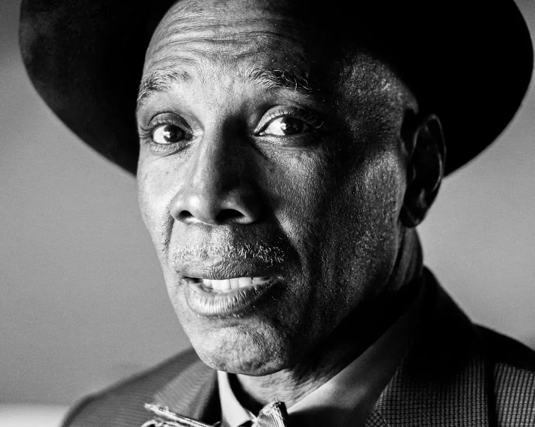 1. Robert Johnson – King of the Delta Blues Singers (1961) (Image Credits: Unsplash)