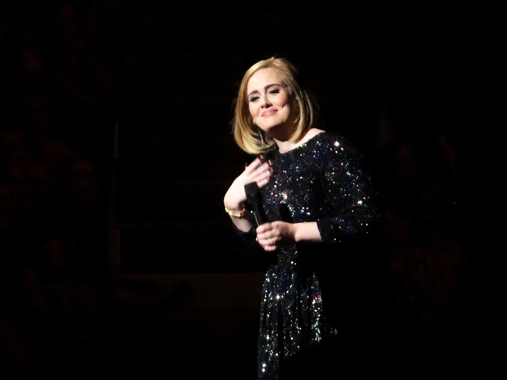 3. "Skyfall" – Adele (2012): A Bond Theme in Under Ten Minutes (erintheredmc, Flickr, CC BY 2.0)