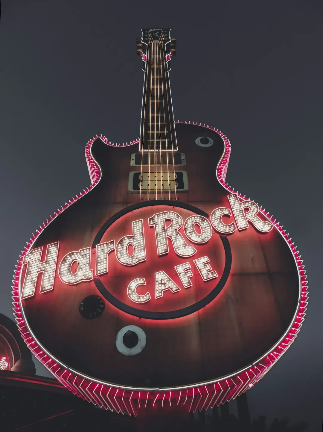 The Hard Rock Café Guitar: Rock and Roll Towering Over the Boneyard (Image Credits: Unsplash)
