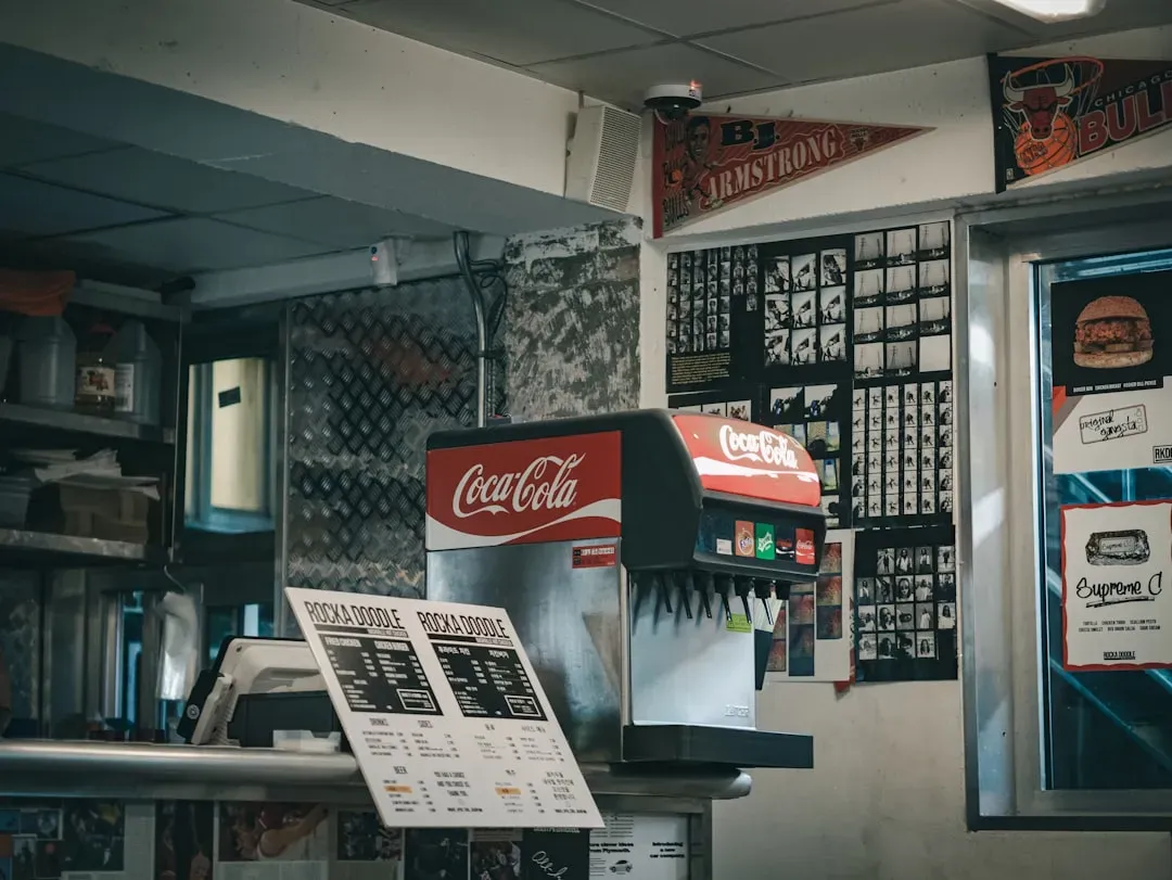 Customer Reaction and the Broader Fast-Food Mood (Image Credits: Unsplash)