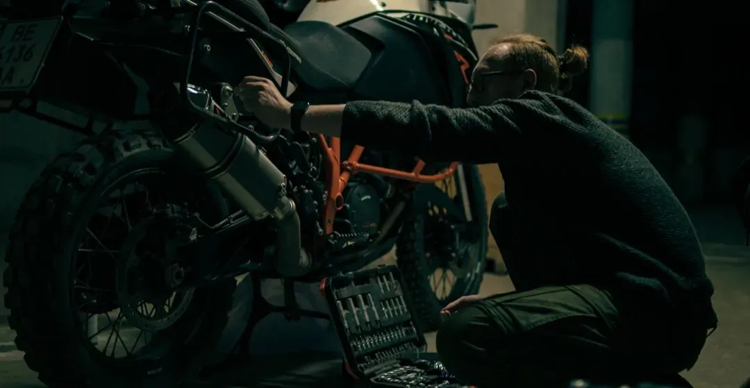 3. Zen and the Art of Motorcycle Maintenance by Robert Pirsig (Image Credits: Unsplash)