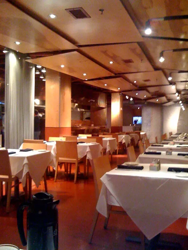 Poco Tapas Bar Bristol: Small Plates, Big Impact (Image Credits: Flickr)