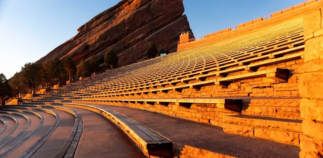 Red Rocks Amphitheatre - Morrison, Colorado (Image Credits: Unsplash)