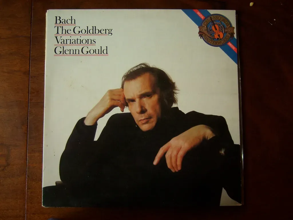 Glenn Gould: The Classical Pianist Who Chose the Studio Over the Stage (Image Credits: Flickr)