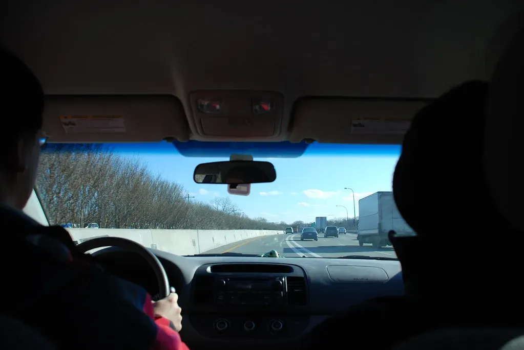 The HOV Network: Moving More People, Not Just More Cars (Joe Shlabotnik, Flickr, CC BY 2.0)