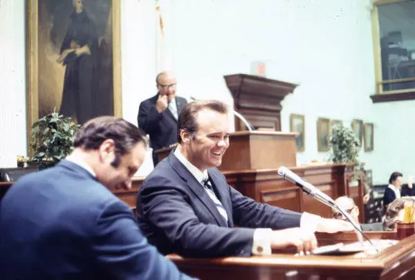 Florida Fights Back with Sweeping Legislative Reform (Image Credits: Wikimedia)