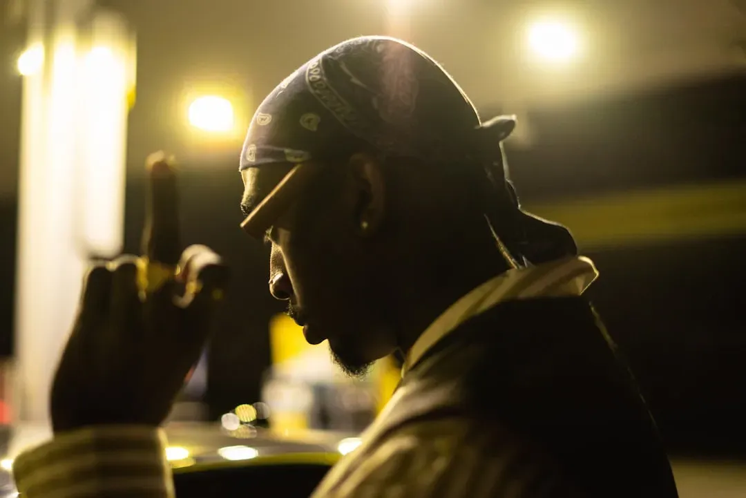 9. Tupac Shakur's Posthumous Material Tangled in Death Row's Collapse (Image Credits: Unsplash)