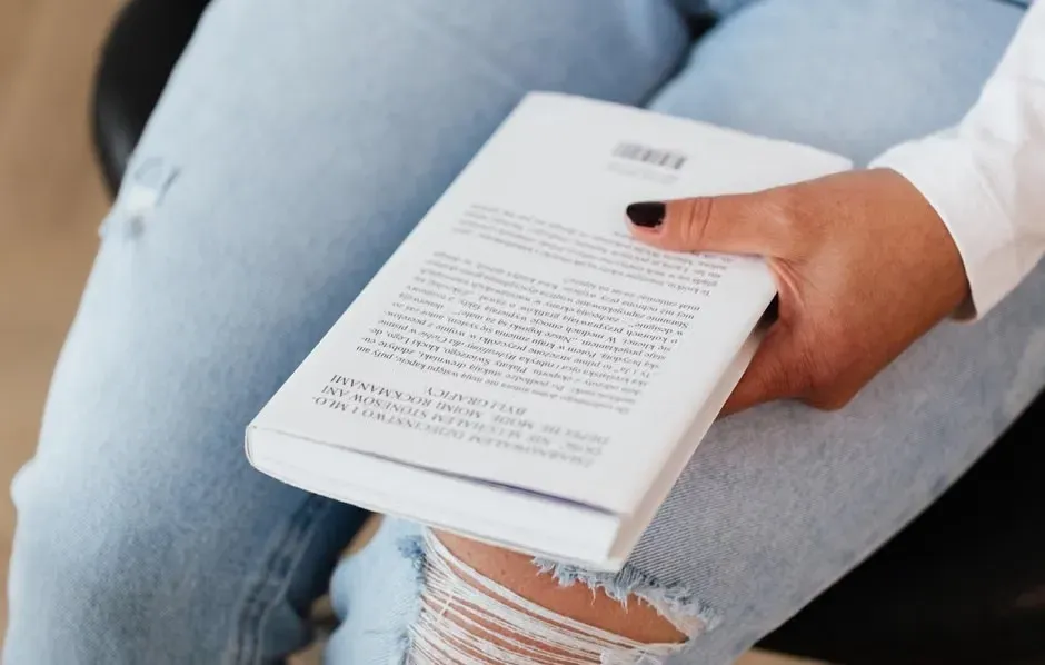 Curating What Makes the Cover (Image Credits: Pexels)