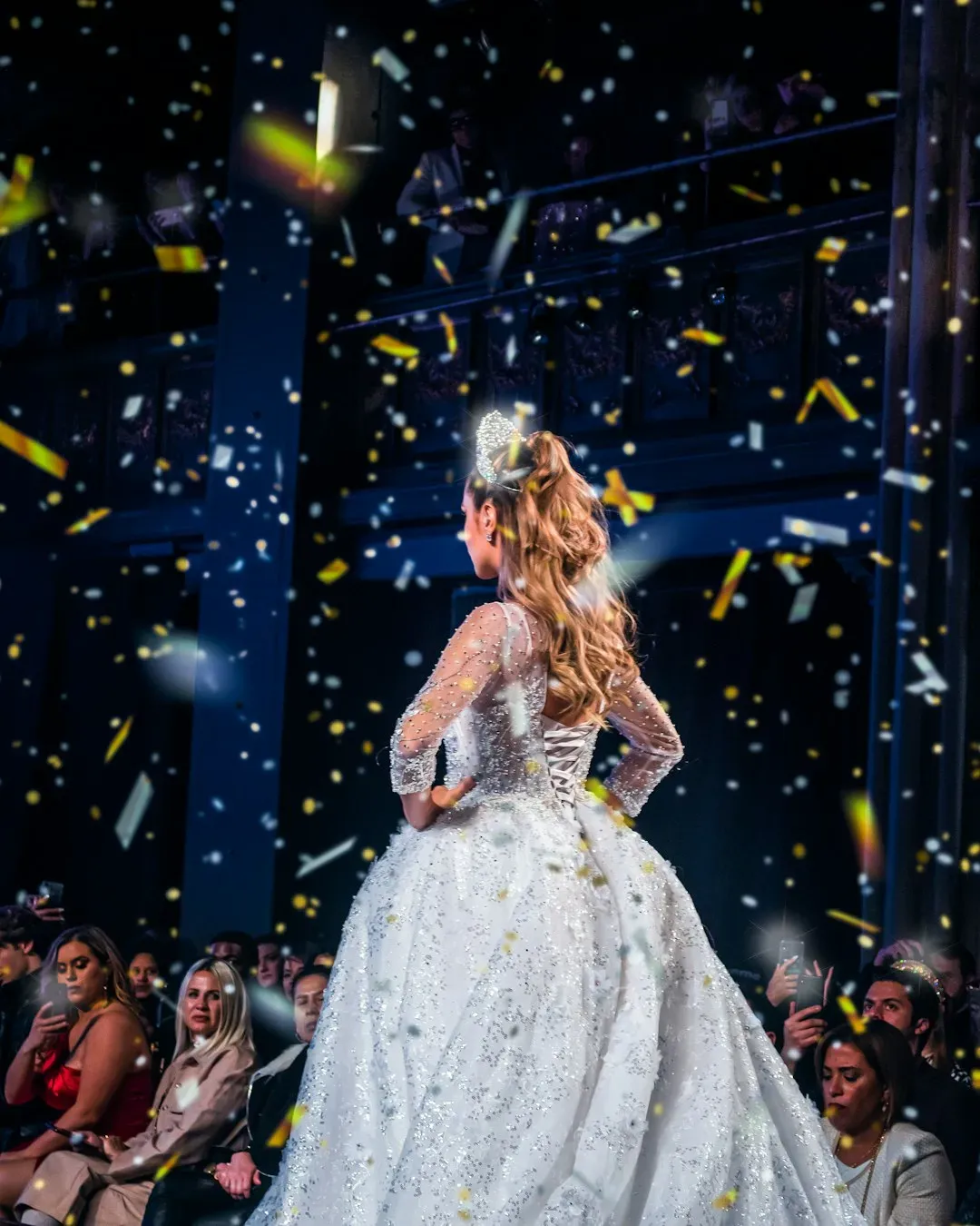 10. A Neutral, Cohesive Color Palette in Stage Wear (Image Credits: Unsplash)