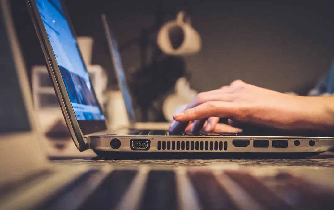 Vegas Coworking: The City's Answer to the Silence (Image Credits: Unsplash)