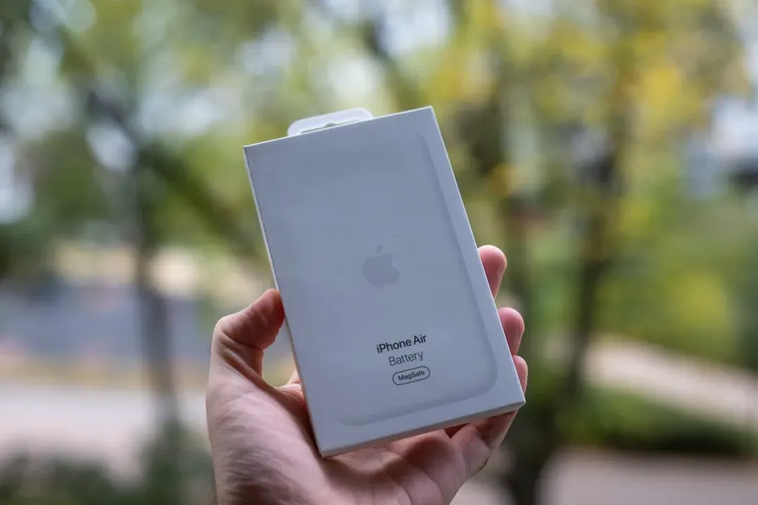 A Charged Battery Pack: Your Lifeline When Cell Service Wavers (Image Credits: Unsplash)