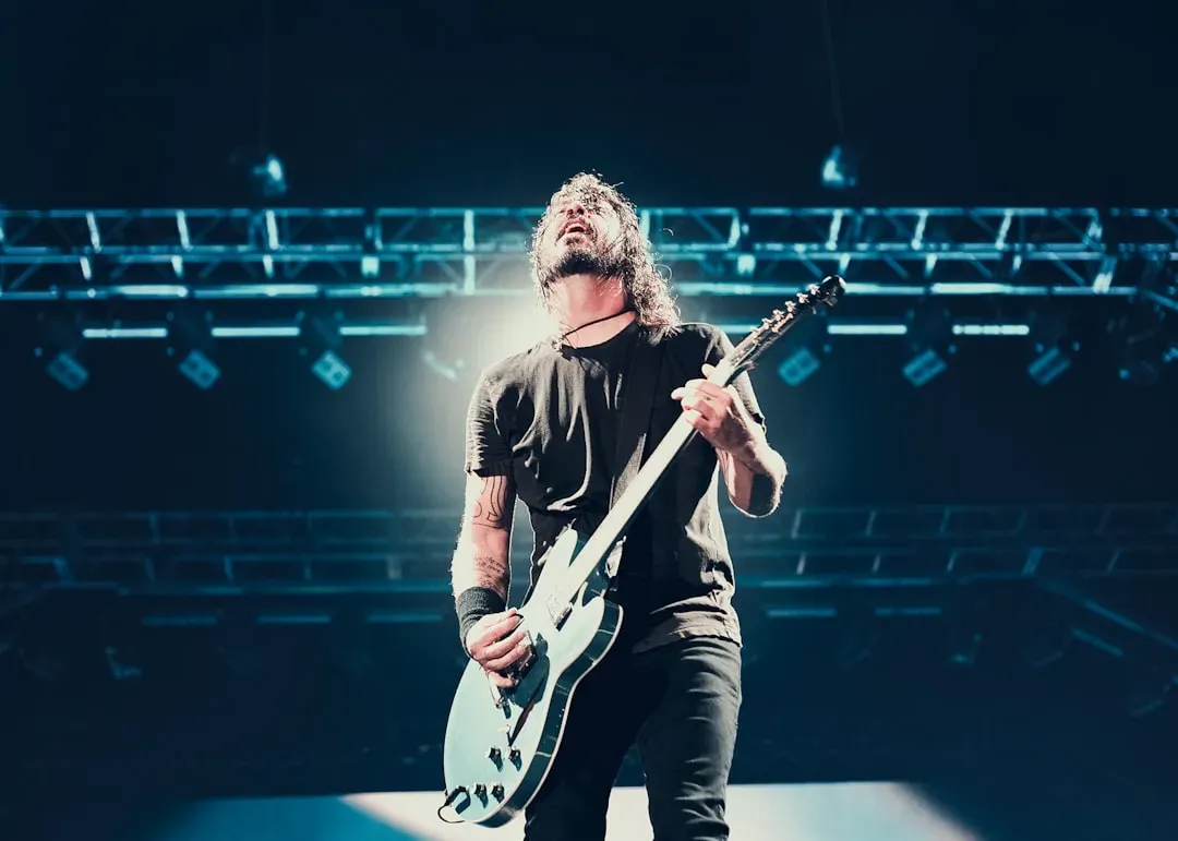 4. Dave Grohl - Grief, Guitars, and a One-Man Band (Image Credits: Unsplash)