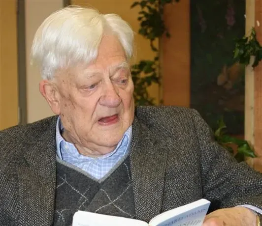 Richard Adams (Image Credits: Wikimedia)